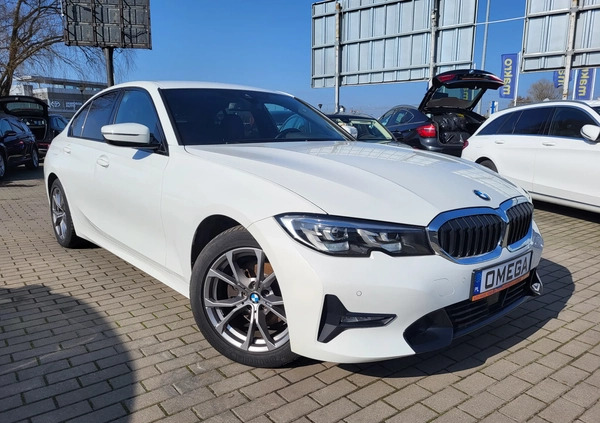 BMW Seria 3 cena 99900 przebieg: 205000, rok produkcji 2019 z Nowa Sól małe 232